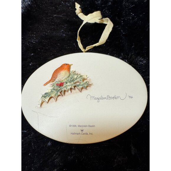 Keepsake Christmas Ornament Set By Marjolein Bastin Christmas Bunny/Holly Basket - Picture 8 of 10